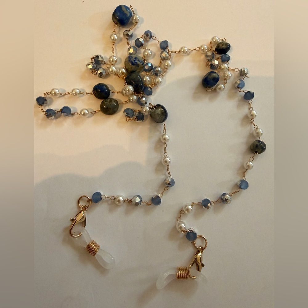 Blue Beaded eyeglass glass chain A1603 - Picture 3 of 3